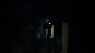 I TRAPPED A LITTLE KID IN A CLOSET IN PHASMOPHOBIA (FUNNY) #shorts