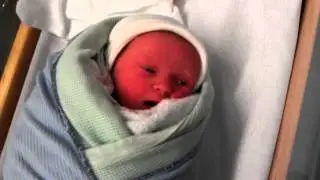 Lily, welcome to the world (full video)