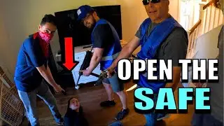 Thieves Hold GIRL HOSTAGE TO Steal MY Safe ( Fake Mailmen )