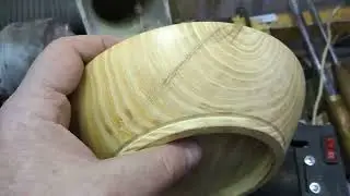 Тарелочка из шелковицы на токарном станке