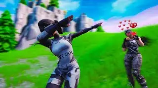 Playing Fortnite with Fe4RLess...