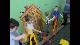 Танец "Маленькие лучики" Чугайкина - 2 младшая группа