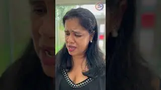 A mãe dele estava fingindo estar em uma cadeira de rodas por esse motivo.
