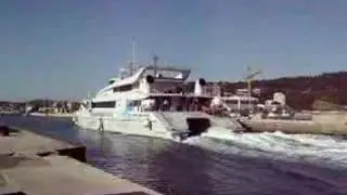 Arrivo del catamarano a Pesaro