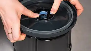 Tutorial: Wie löse ich den WunderSlicer-Behälter vom Mixtopfdeckel und entferne die Schneidscheibe?