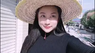 中国大胸漂亮妹子熟女少妇在工地上的工作