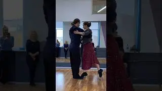 Кольгада из очо партнерши назад. Аргентинское танго. 