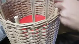 Идём к финишной прямой. Завершаем плетение пуфика. переход с ситца на верёвочку из трех