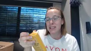 LIVE Avon Haul Unboxing! Did I score any gems?