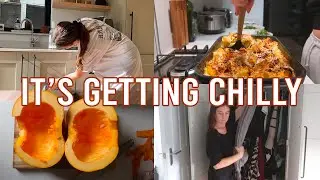 AUTUMN RESET: organising, decluttering and halloween pumpkin carving and mac and cheese