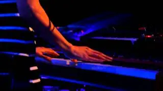 Vienna Teng - Ain't No Sunshine/Lose Yourself (Aims Live @ The Independent)