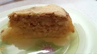 Насыпной яблочный пирог в мультиварке