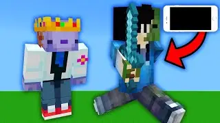 SECRET PC Player vs 10 Mobile Players...