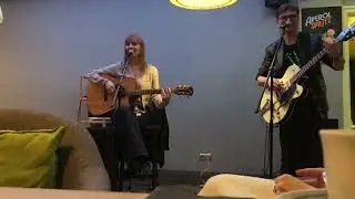 Елена Сябро - «Тени на шторах»