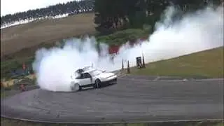 D1NZ Round 4 - Gaz Whiter vs Matt Lauder Drift Hampton Downs