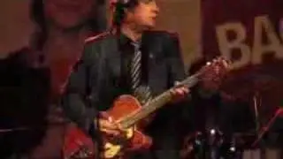 Pettinellis - La Espada y La Pared (vivo)