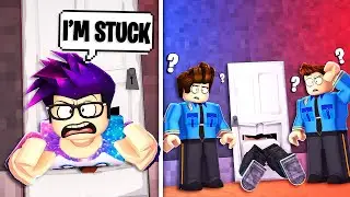 BREAKING INTO PEOPLE'S LOCKED HOUSES!! (Roblox Bloxburg)