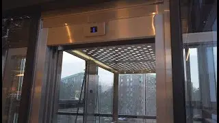 Sweden, Stockholm, ICA KVANTUM - Farsta Centrum, I.T.K ab elevator - going up