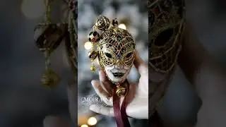 Коллекционная елочная игрушка "Венецианская маска". Авторская витражная роспись