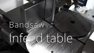 Bandsaw infeed table