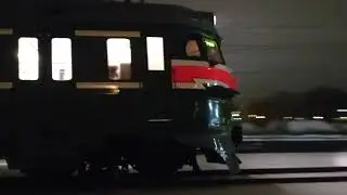 ЭР2К-980 отправляется со ст. Икша, 19.12.2020 г.