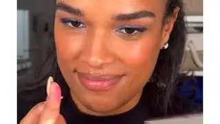 Blush on lips! 😳