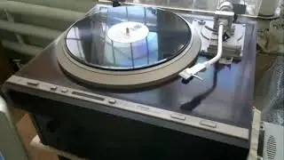 Виниловый проигрыватель Victor QL-Y3F