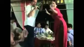[VNT] Cô dâu tăng động nhất của năm