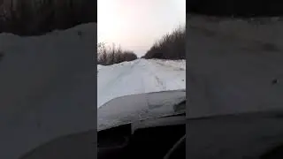 Весенний снег,нива,сугробы,Ваз21214