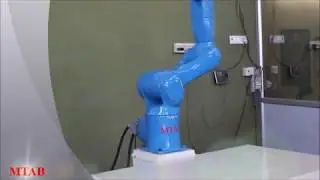 AR6-900 robot in action