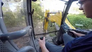 Spider Excavator Lateral Ditch Clean out
