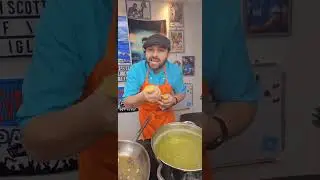 Spaghetti al pesto di scarola ed alici di Cetara