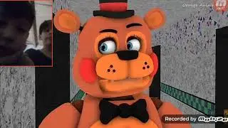 reaccionó a 2 videos graciosos de FNAF (con mí hermano)
