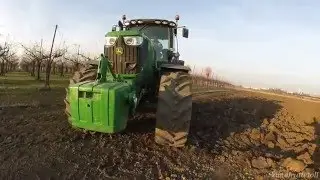 *JOHN DEERE 6210R* & NARDI chisel plowing in Italy