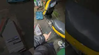 🙄ЗАПУСКАЮ СКУТЕР ОДНИМ ПАЛЬЦЕМ🙄 #shorts #скутер