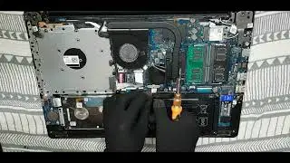 How to replace the battery of Dell Inspiron 15 series