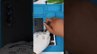 Samsung Z Fold 3 LCD Screen Replacement Guide