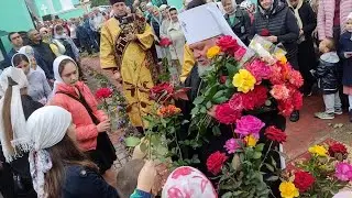 Зустріч митрополита Миколая в Зачаттівському  храмі м. Гайворон