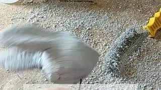 Декоративный зайчик  из пенопласта под бронзу