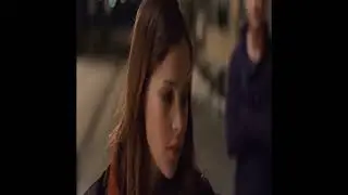 بنت فقيره ويتيمه بتشتغل خدامه في فيلا مليونير وبسبب شخصيتها وطيبه قلبها بيقع في حبها وبيسيب خطيبته