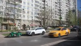 На современном автобусе НефАЗ-5299-40-52 - по району Митино едем по маршруту 959