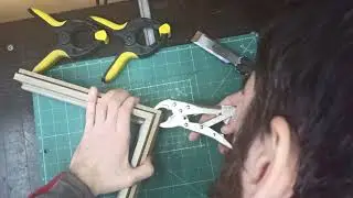 Зажим коробочных брусов