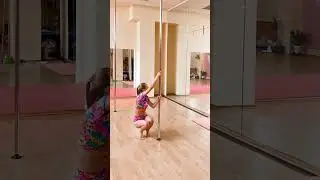 Pole dance Наші красиві дівчата💙💛