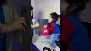 ПОДАРИЛ ДОЧКЕ PLAYSTATION 5 ЧЕЛОВЕКА ПАУКА! 