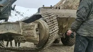 как ставить гусеницу на экскаватор