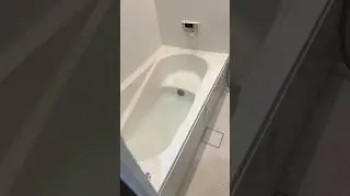 The Most Futuristic Bathtub In The World!!