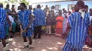 Kusasi Traditional Funeral 11.avi