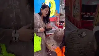 amaira ko icecream khana h 