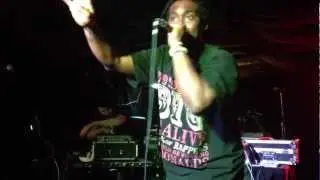 Mad Dukez & Fresh Kils - Enter The Dragon