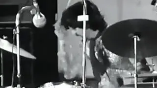 Pink Floyd - Astronomy Domine 8-31-68 Belgium